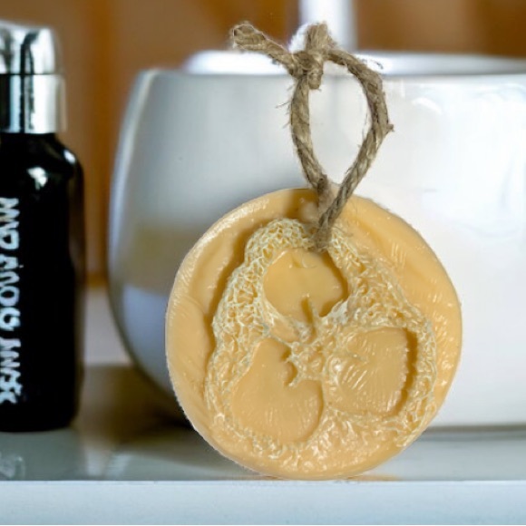 HAND CRAFTED 3 Shea Butter Soaps -Orange Creamsicle, Lavender & JuJube V… - Picture 3 of 8